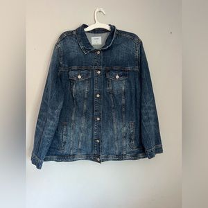 Old navy darker wash denim jacket